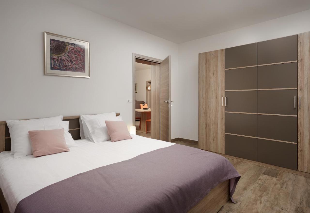 Aurora Appartement Ližnjan Buitenkant foto
