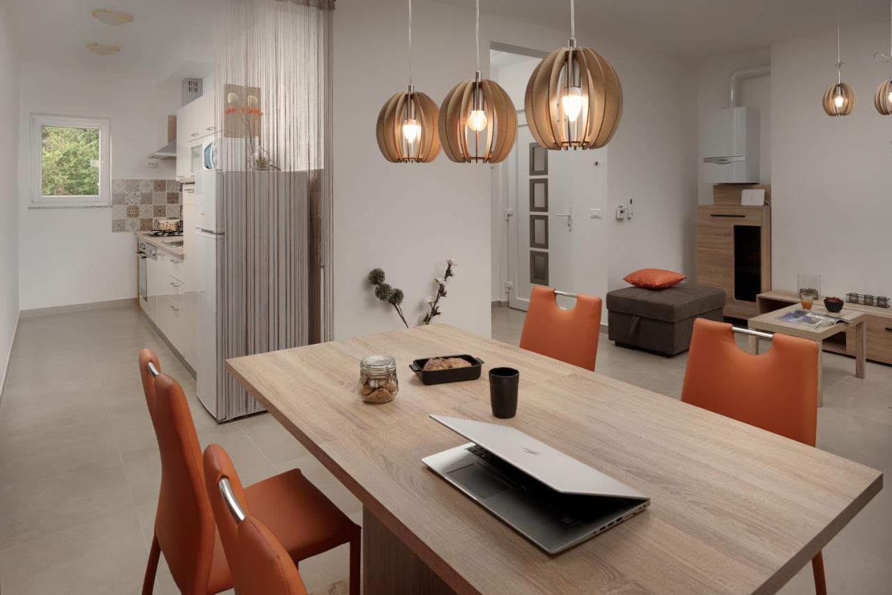 Aurora Appartement Ližnjan Buitenkant foto