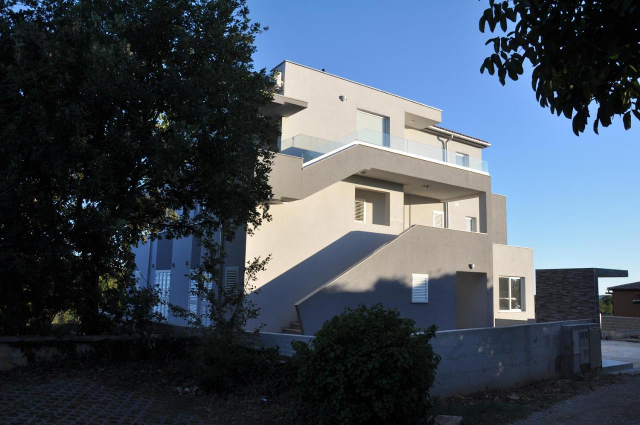 Aurora Appartement Ližnjan Buitenkant foto